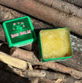 Charger l'image dans la visionneuse de la galerie, Bag Balm - Antiseptic Ointment 8 oz Bag Balm