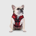 Load image into Gallery viewer, Canada Pooch Expedition Manteau pour chien Canada Pooch