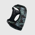 Load image into Gallery viewer, Canada Pooch - Harnais pour chien Everything Harness Canada Pooch
